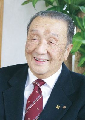 タカミヤホテルグループ会長　岡崎 彌平治 氏